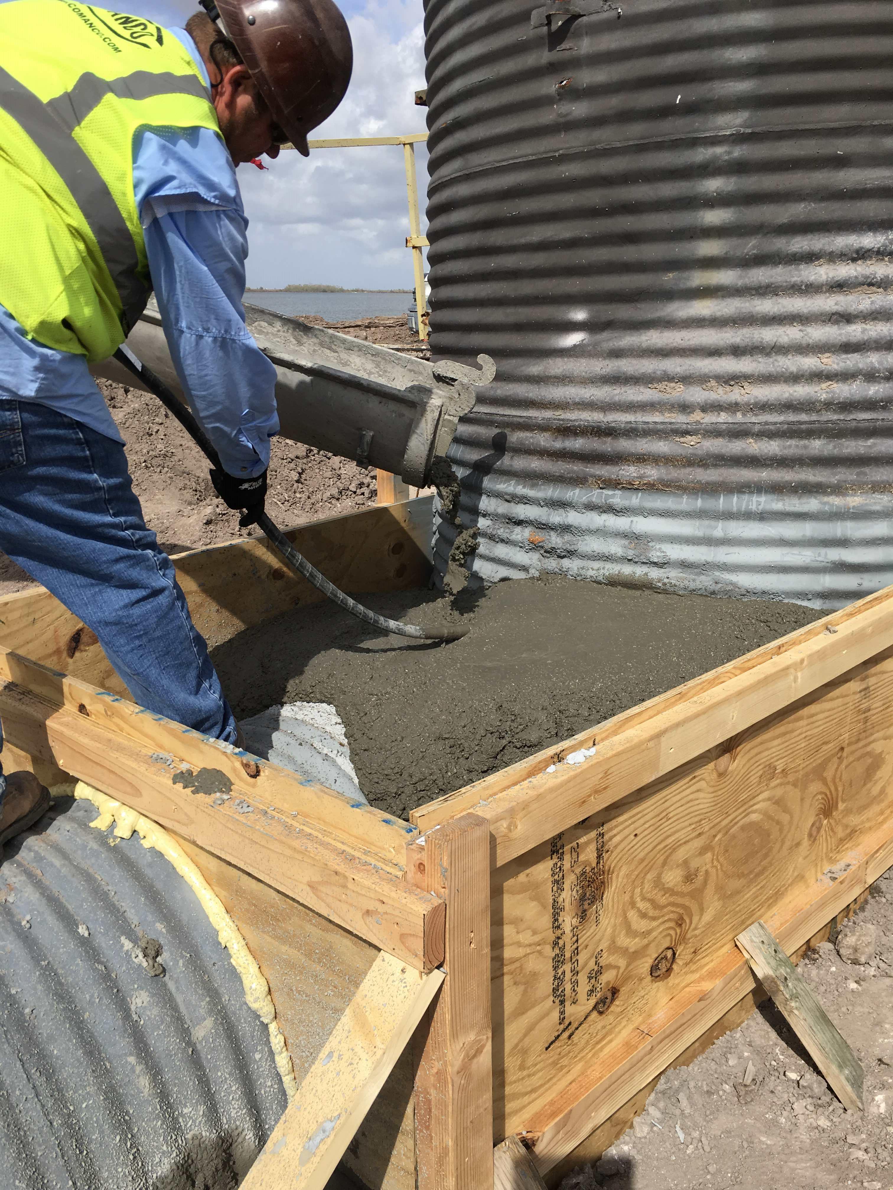 Concrete Saddle Pour COMANCO 2 COMANCO