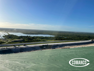 006-agru-green-geomembrane-field-installation-400x300.jpg