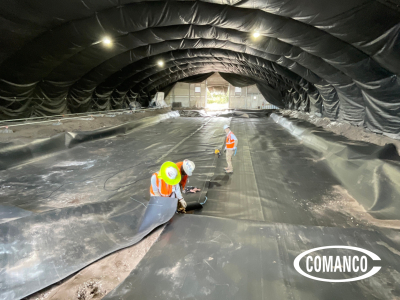 2-comanco-geosynthetic-liner-crew-indoor-testing-facility-florida-400x300.jpg